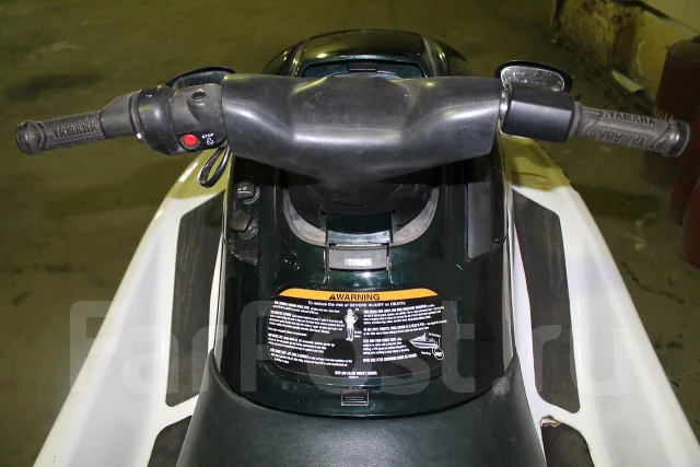 Yamaha WaveRunner. 2000 ��� ����