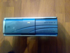 JVC ����