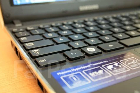 Samsung N210. ��� 2048 ��, ���� 320���, WiFi: 1, Bluetooth: 1 ����