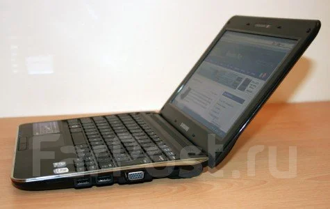 Samsung N210. ��� 2048 ��, ���� 320���, WiFi: 1, Bluetooth: 1 ����