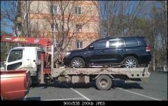 Эвакуаторы.