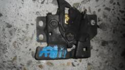Замок капота. Honda HR-V, GH4 Двигатель D16A