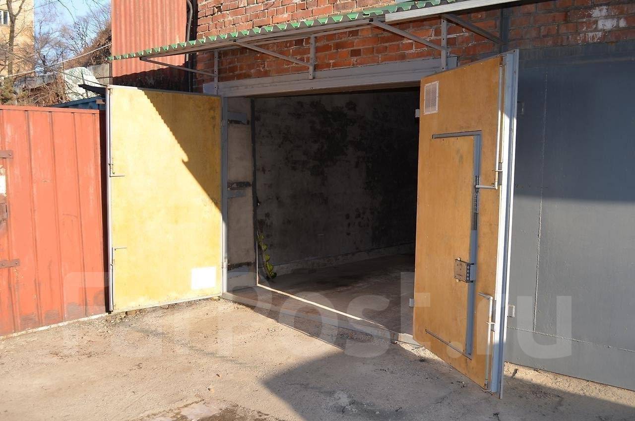 Окно в дальзаводском гараже. Снять гараж приморско. Гараж 18 м2. Кирпичный гараж в кооперативе. Снять гараж приморско.