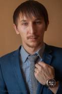 Директор магазина. Незаконченное высшее образование (студент), опыт работы 4 года