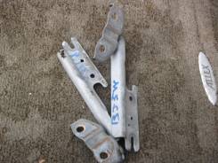 Крепление капота. Mazda Familia, BJ5W Двигатель ZLDE