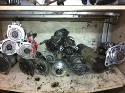 Nissan ��� ZR30 ������� 12����� ����