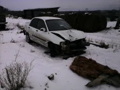 Kia Avella. X4XDB2222V0000403, 846392
