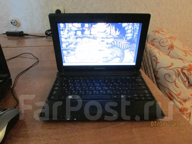 Samsung N150 Plus. ��� 1024 ��, ���� 160���, WiFi: 1, Bluetooth: 1, ����������� �� 4��. ����