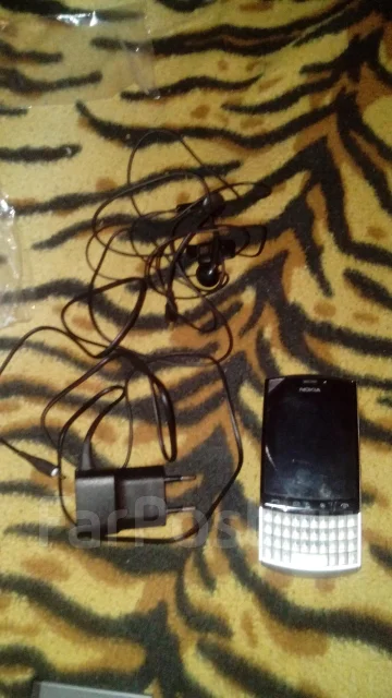 Nokia Asha 303. ����� ����
