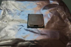 Intel Core 2 Duo E4500 ����