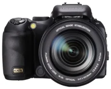 Fujifilm FinePix S200EXR. 10 - 14.9 ��, ���: 14� � �����