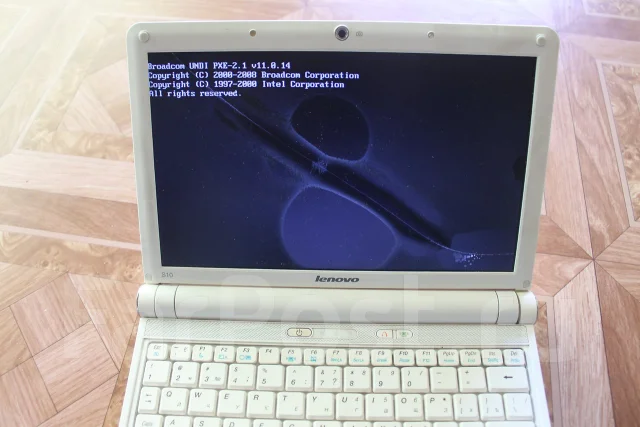 Lenovo IdeaPad S10. 1,6����, WiFi: 1 ����