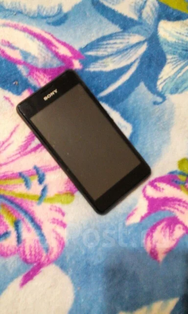 Sony Xperia E1 ����