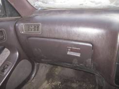 Бардачок. Toyota Vista, SV35 Двигатель 3SFE