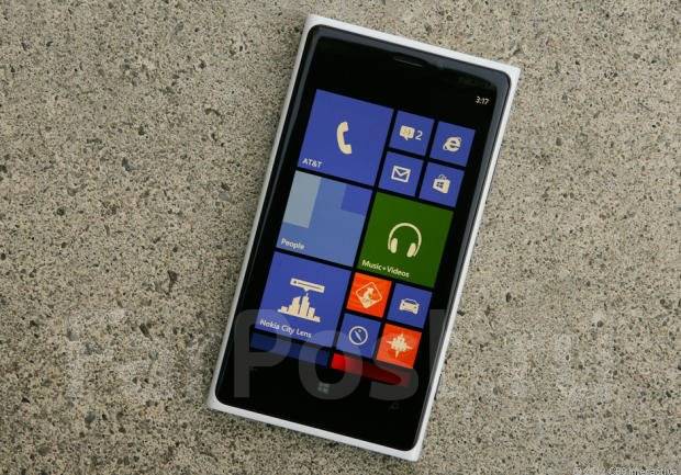 Сотовый 920. Microsoft Lumia 920. Нокия сенсорный люмия 527. Windows Phone 920. Нокия люмия 920 обзор.