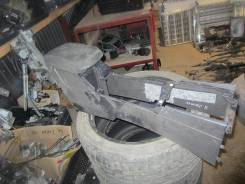 Подлокотник. Mitsubishi Lancer X Mitsubishi Lancer
