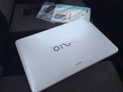 Sony VAIO SVF152C29V. 2,4����, ��� 4 ��, ���� 500���, WiFi, Bluetooth, ����������� �� 2��. ����