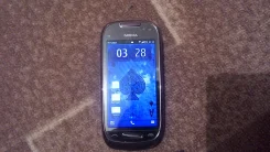 Nokia C7-00. �/�
