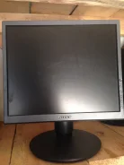 Sony. 17" (43 ��), ���������� LCD (��)