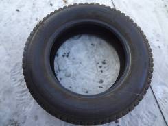 Bridgestone W960. Всесезонные, износ: 30%, 2 шт