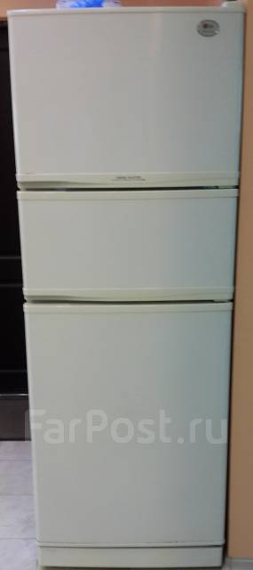 treh kamernyj holodilnik lg