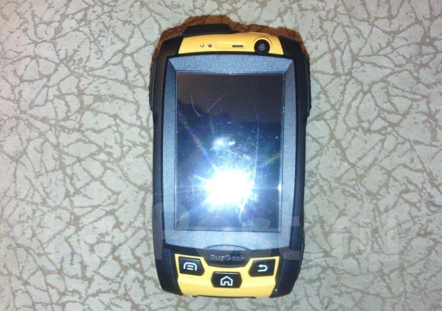 RugGear. �/� ����