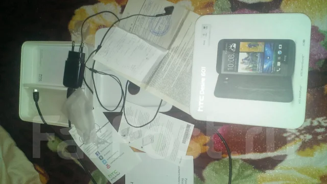 HTC Desire 600 ����