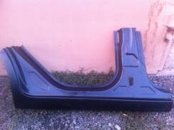 Порог пластиковый. Ford Focus