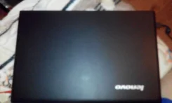 Lenovo G500. 2,4����, ��� 4 ��, ���� 500���, WiFi, Bluetooth, ����������� �� 5��. ����