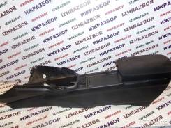 Подлокотник. Honda Civic, EF5, EF2, EF4, EJ7, EF3, EF1, EF9 Двигатели: ZC, D15B, D16A, D13B, B16A