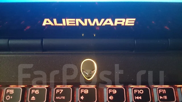 Alienware M14x. 3 000����, ��� 8 ��, ���� 160���, WiFi: 1, Bluetooth: 1, ����������� �� 5��. ����