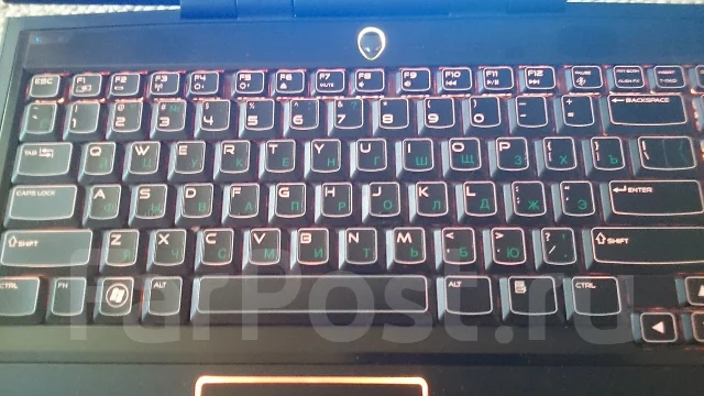 Alienware M14x. 3 000����, ��� 8 ��, ���� 160���, WiFi: 1, Bluetooth: 1, ����������� �� 5��. ����