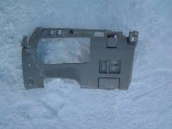 Зажим тормозной колодки. Lexus RX330 Lexus RX350