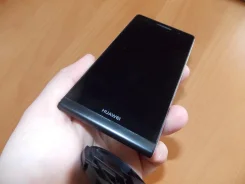 Huawei Ascend P6. �/�