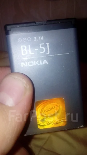 Nokia 5230 ����