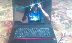 Roverbook. 222 222,0����, ��� 2048 ��, ���� 250 ��, WiFi, Bluetooth, ����������� �� 6 �.