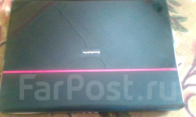 Roverbook. 222 222����, ��� 2048 ��, ���� 250���, WiFi: 1, Bluetooth: 1, ����������� �� 6��. ����