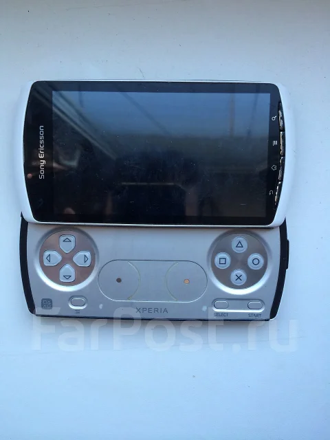 Sony Ericsson Xperia Play. �/� ����