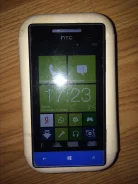 HTC Windows Phone 8s. �/�