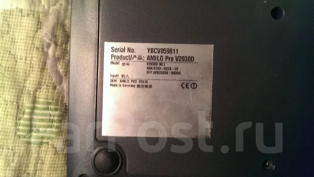 Fujitsu Siemens Amilo. WiFi: 1, Bluetooth: 1 ����