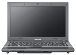 Samsung R440. 2,4����, ��� 3072 ��, ���� 320���, WiFi, Bluetooth