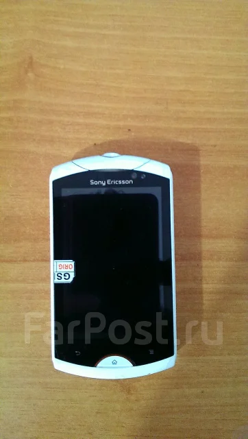 Sony Ericsson Live with walkman. �/� ����