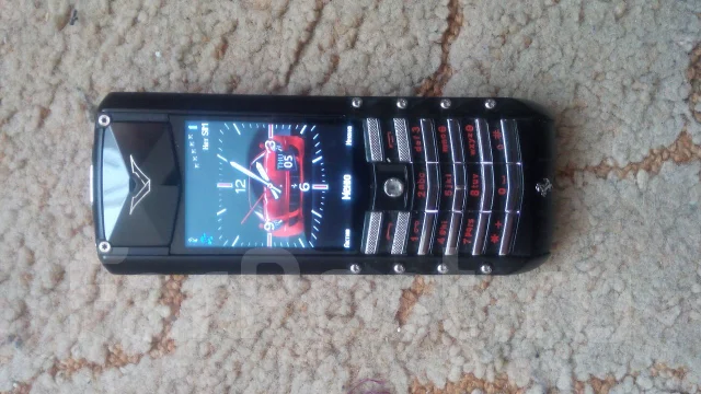 Vertu Ascent. �/� ����