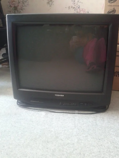 Toshiba. CRT (���) ����