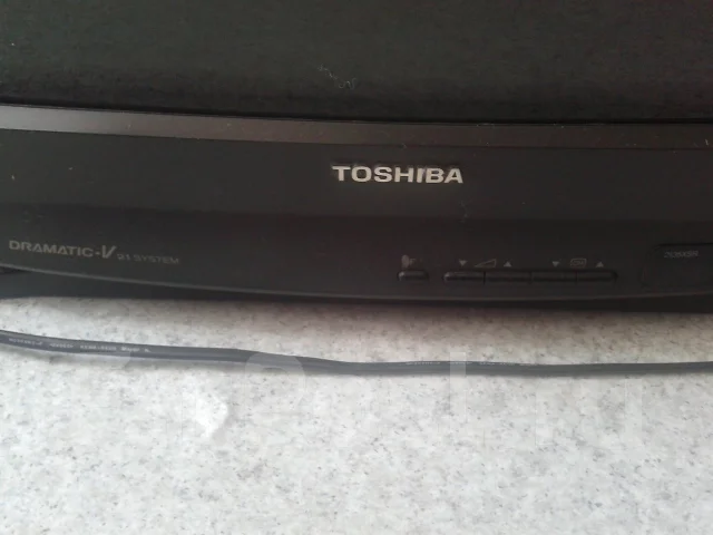 Toshiba. CRT (���) ����