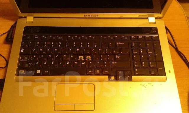 Samsung R730. 2,2����, ���� 148���, WiFi: 1, Bluetooth: 1, ����������� �� 3��. ����