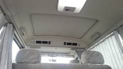Обшивка потолка. Toyota Hiace Regius, KCH46G Двигатель 1KZTE