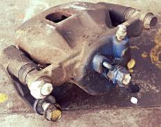 Суппорт тормозной. Toyota RAV4, SXA11G, SXA11W, SXA11 Двигатель 3SFE