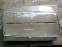 Стекло фары. Renault 19