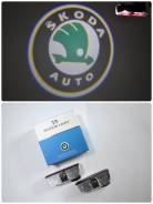 Проекция логотипа автомобиля в дверь Skoda
